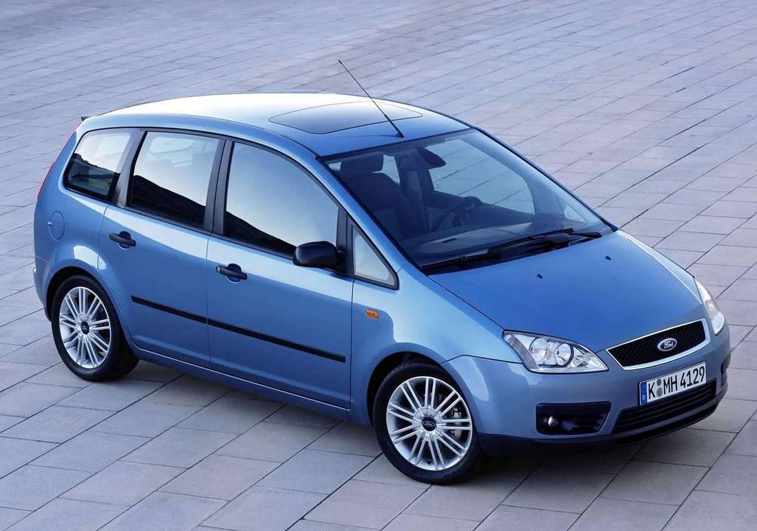 ford-focus-c-max-side