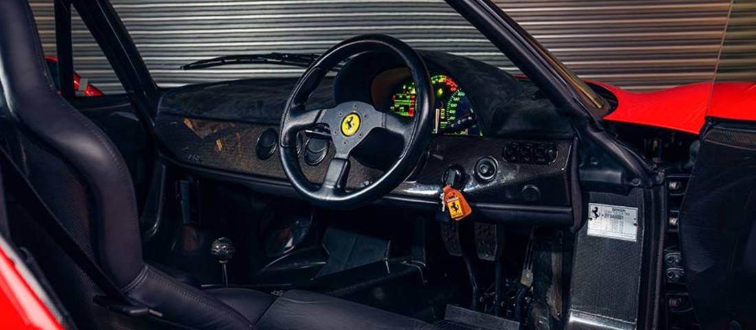 Ferrari-F50-Interior)