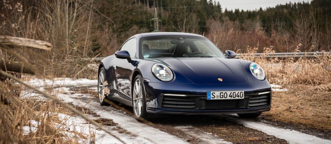 Porsche-911-Carrera-S-Schalter-2021-Front-Side-1100.jpg