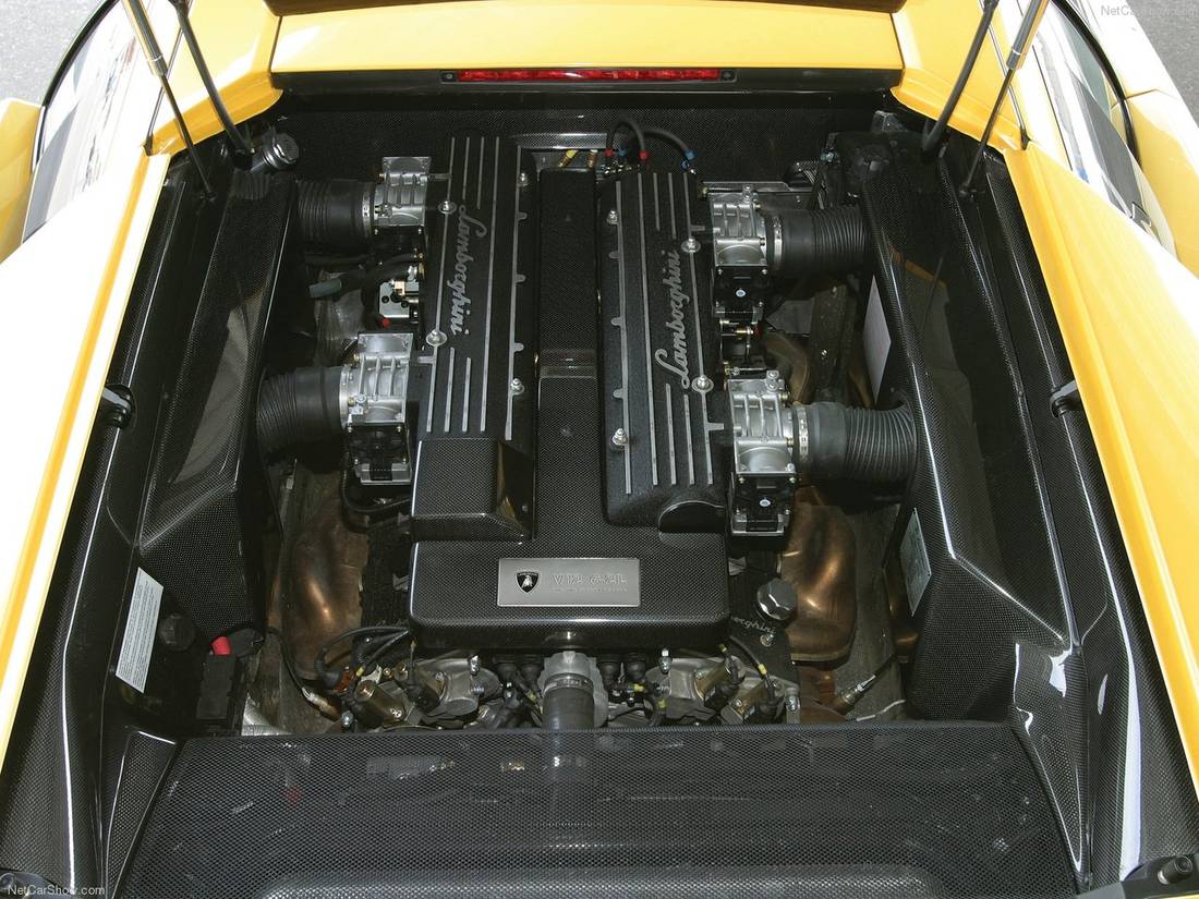 lamborghini-murcielago-engine