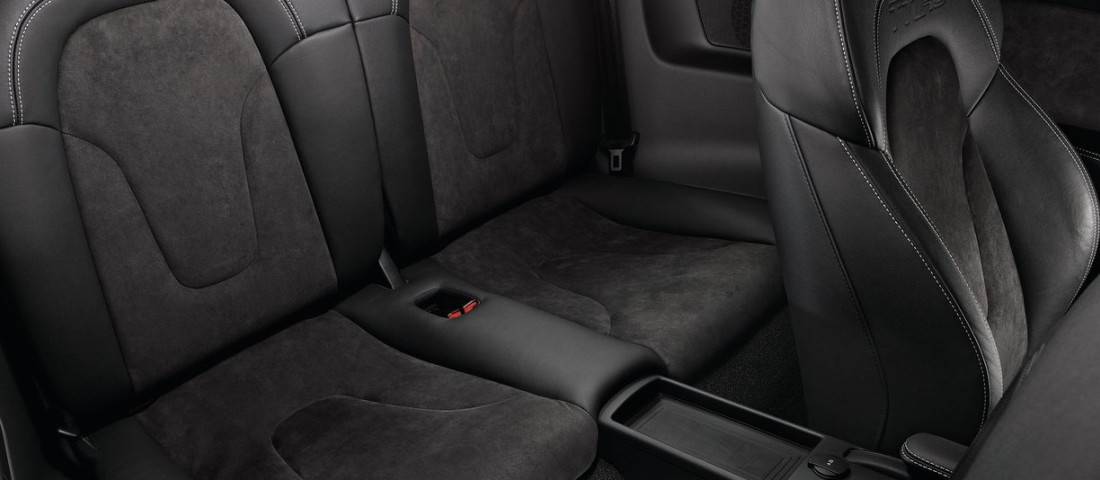 Audi-TT-RS-Seating