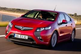 Opel Ampera da davanti
