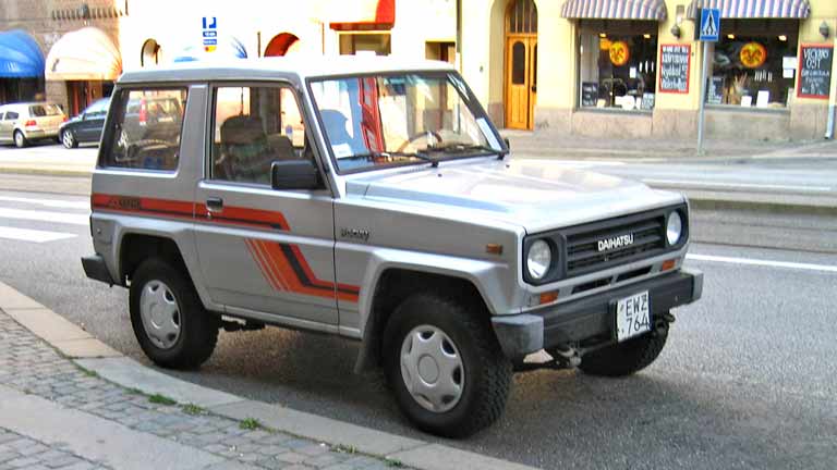 daihatsu-rocky-m-02.jpg
