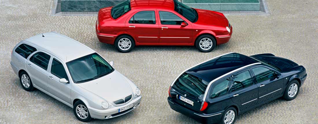 https://www.autoscout24.it/assets/auto/images/model/lancia/lancia-lybra/lancia-lybra-l-01.jpg