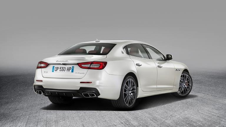 maserati-quattroporte-m-02.jpg