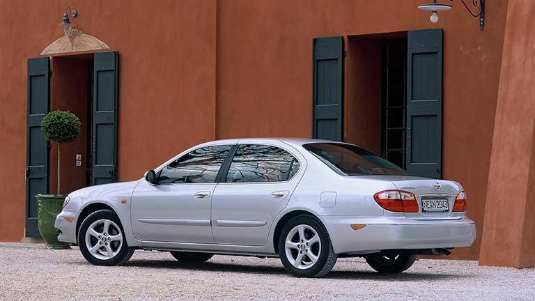 nissan-maxima-m-02.jpg