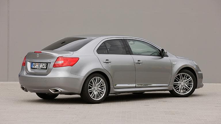 suzuki-kizashi-m-03.jpg