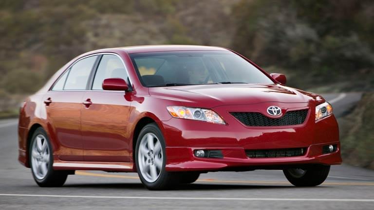 Toyota Camry - informazioni tecniche, prezzo, allestimenti - AutoScout24