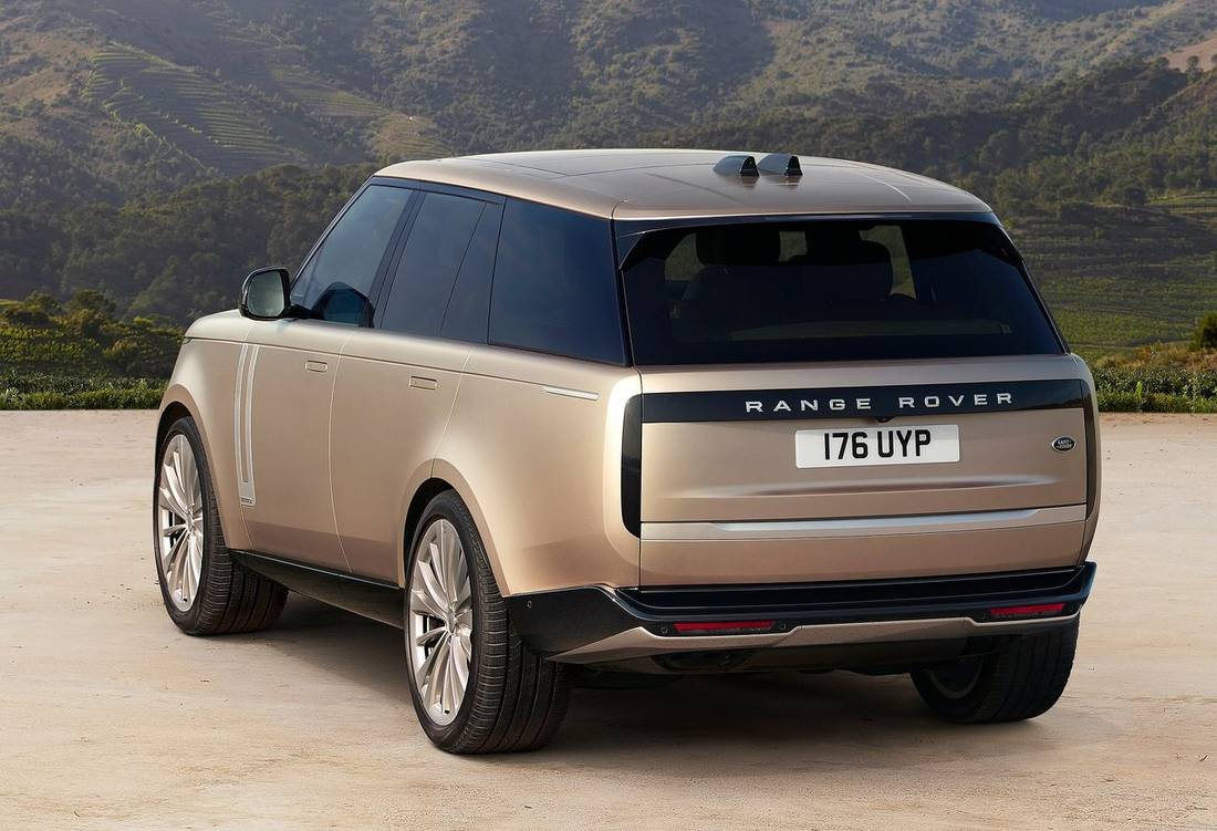 land-rover-range-rover-back