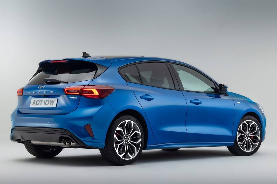 Ford Focus - informazioni tecniche, prezzo, allestimenti - AutoScout24