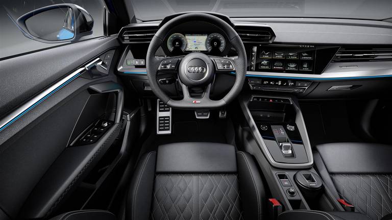 media-Audi A3 Sportback TFSI e interni