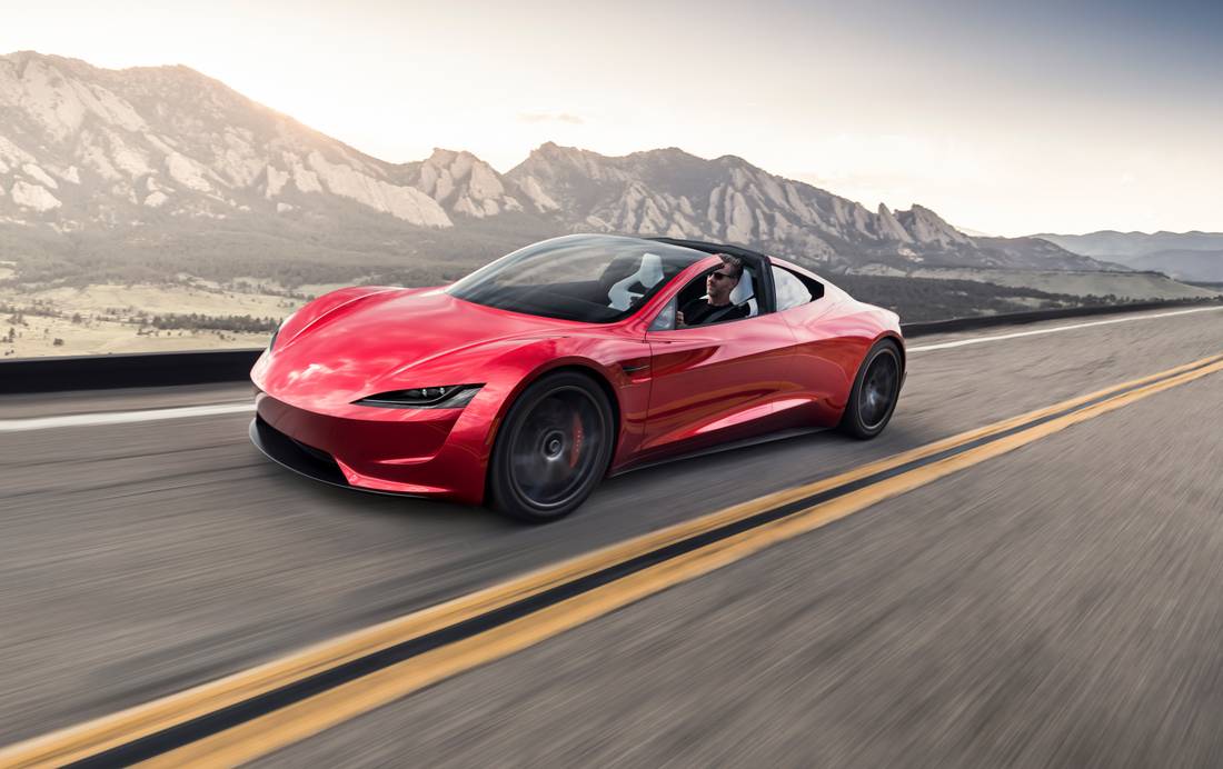 tesla-roadster-side