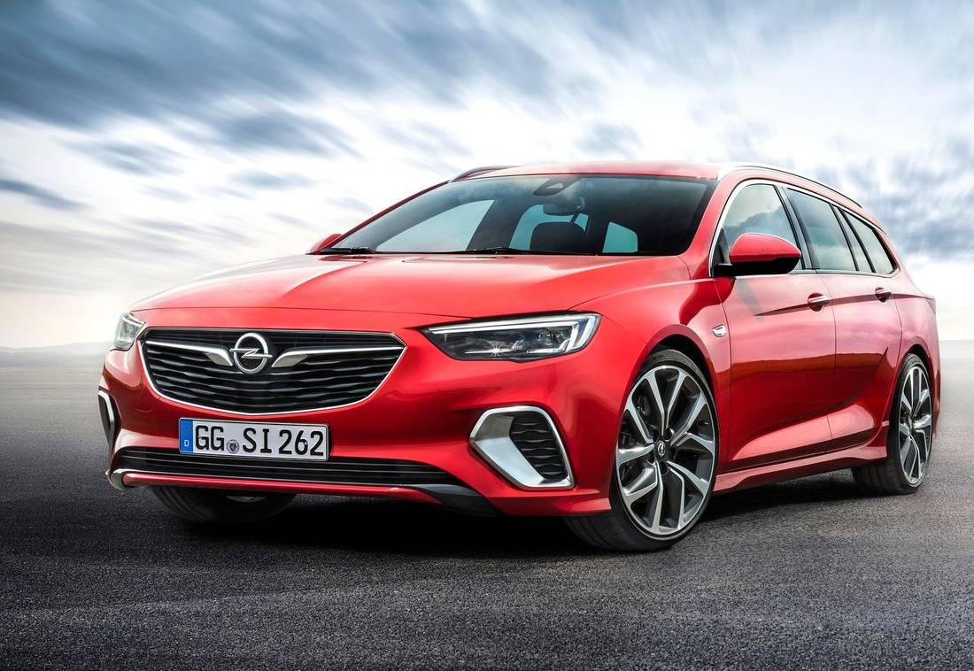 opel-insignia-sports-tourer-gsi-front