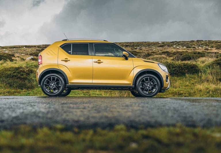  La Suzuki Ignis è un mini SUV con un look da crossover.