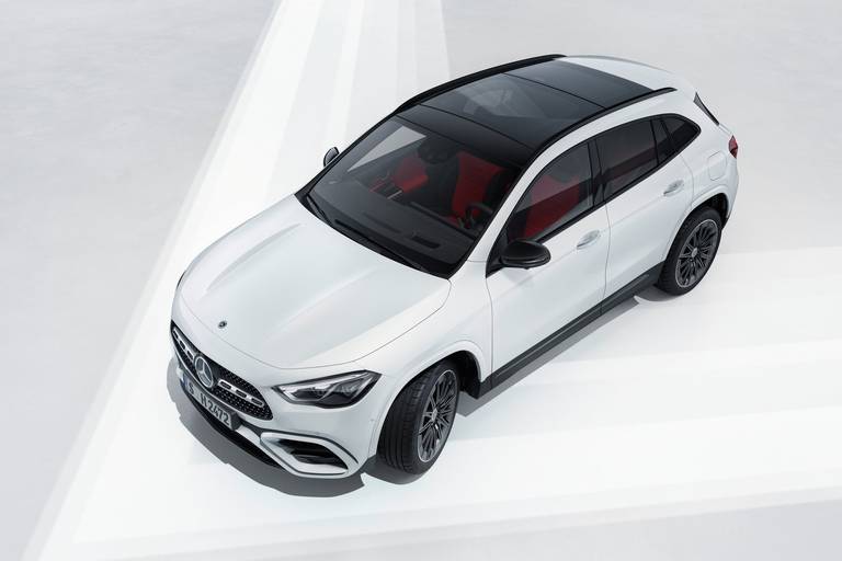 mercedes-benz-gla-overview