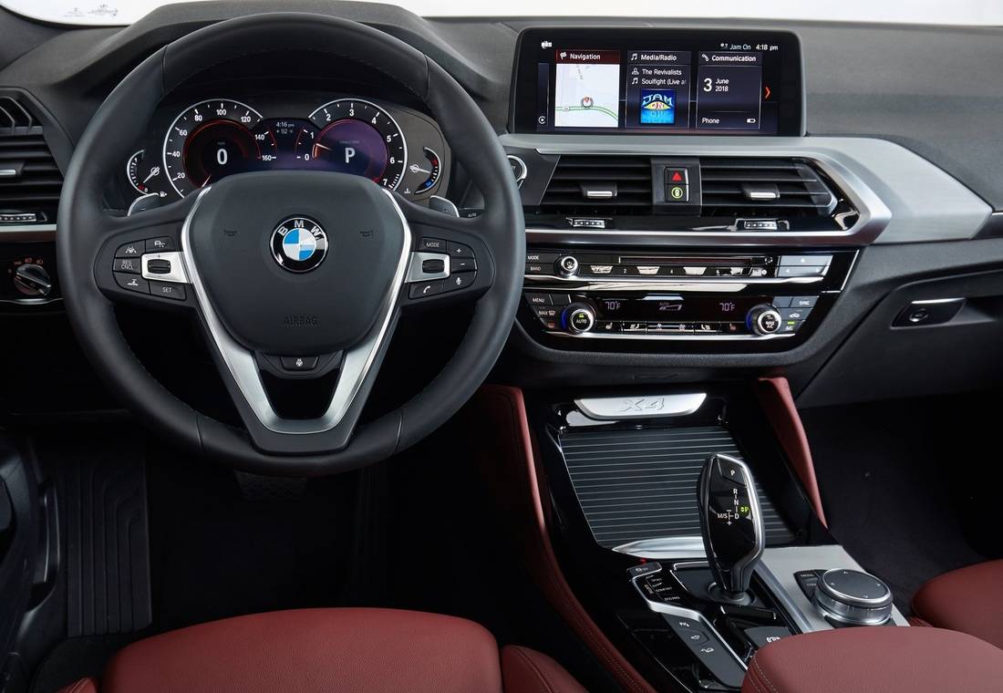 bmw-x4-interior