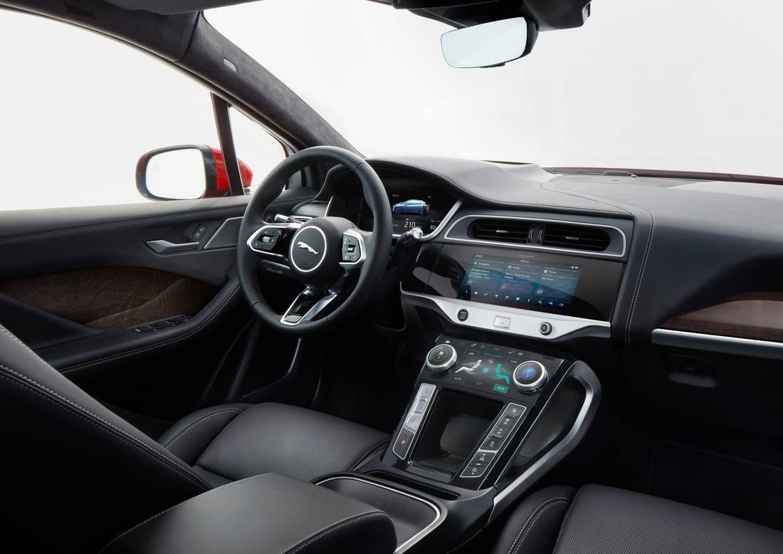 jaguar-i-pace-interior