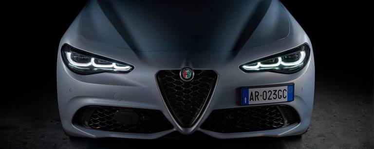 Alfa Romeo Stelvio 2023 - Alfa Romeo Giulia 2023 - AutoScout24