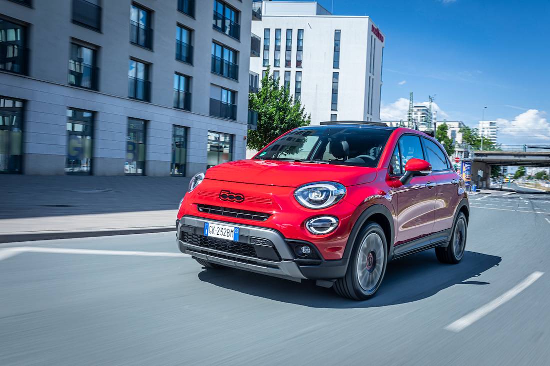 fiat-500x-hybrid-front