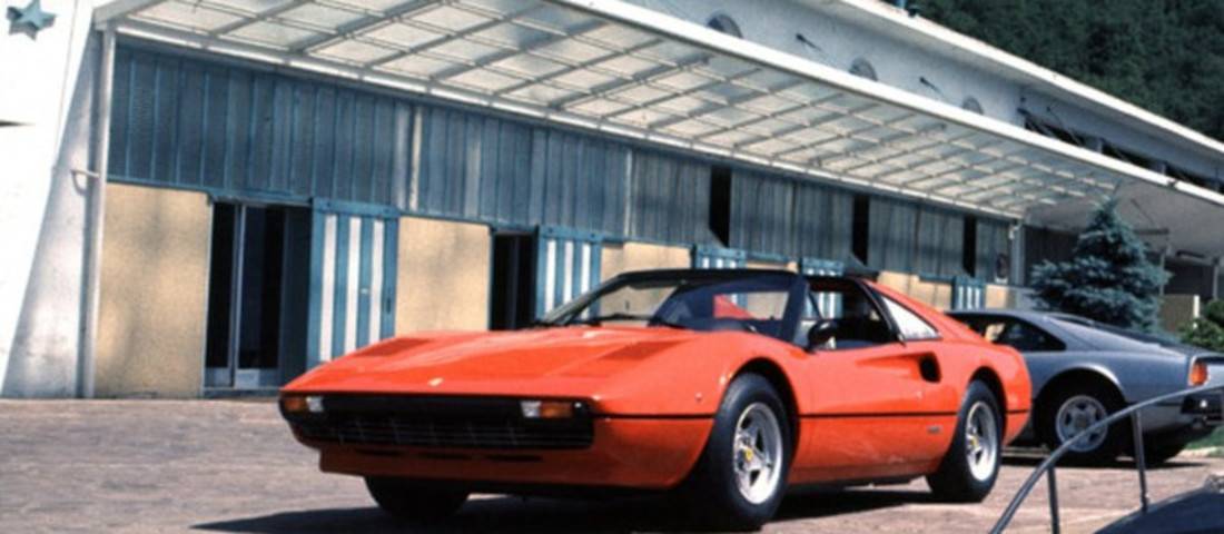 ferrari-308-front-1100
