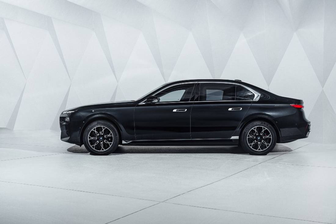 P90517457 highRes the-new-bmw-i7-xdriv