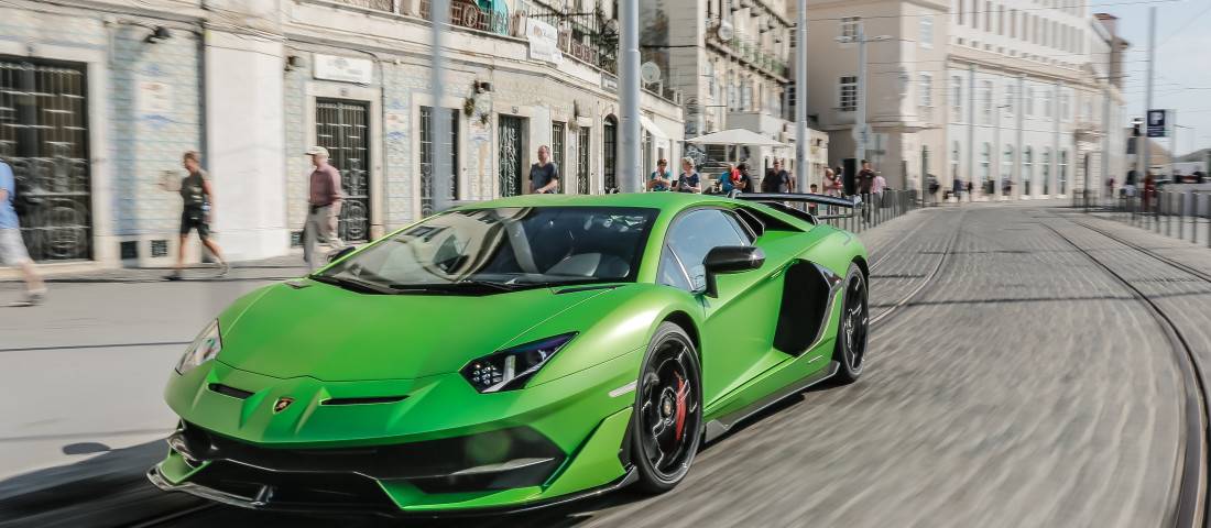 lamborghini-aventador-svj-front-1100.jpeg