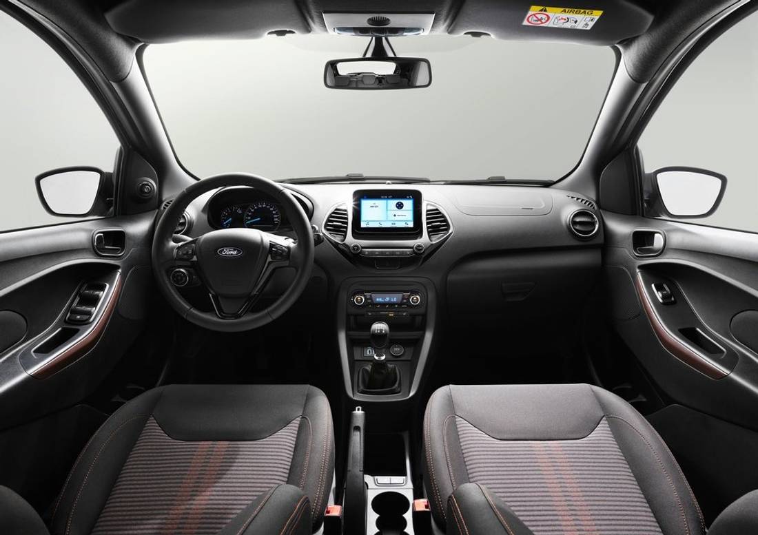Ford-Ka_plus_interni.jpeg