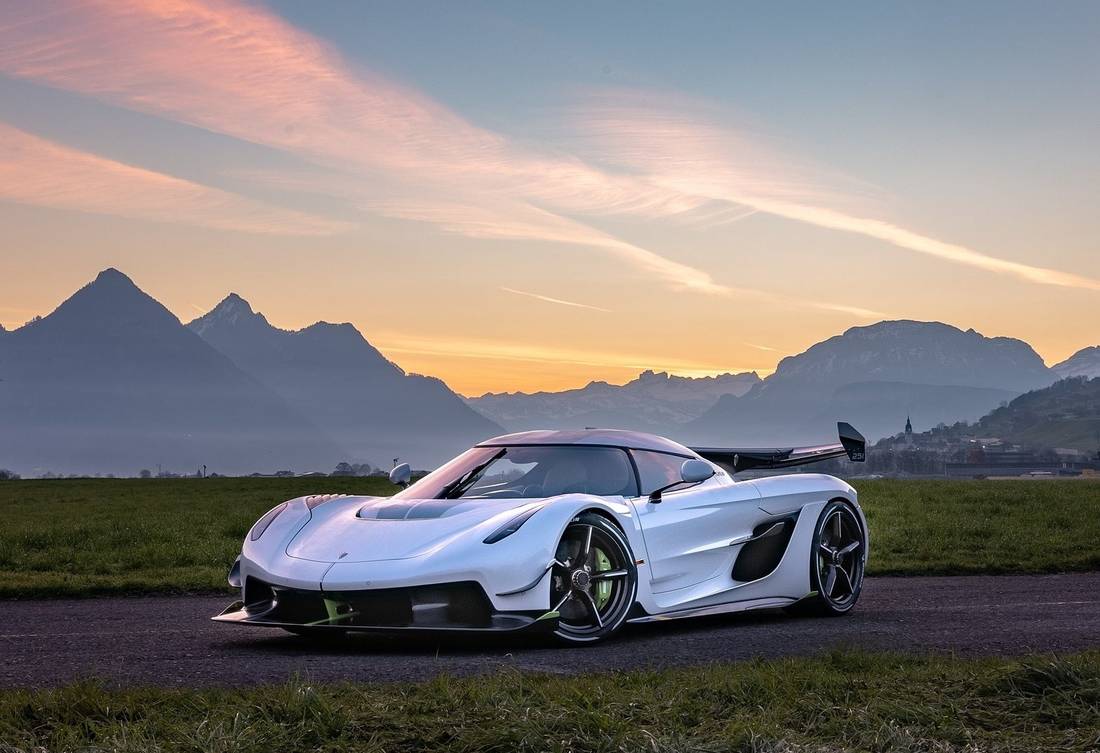 koenigsegg-jesko-front