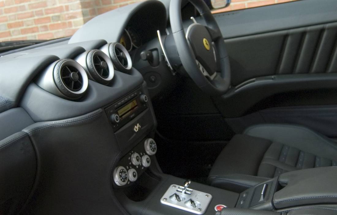 ferrari-612-interior