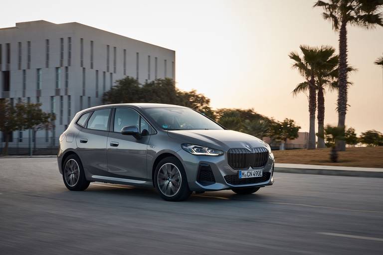 BMW Serie 2 Active Tourer grigia