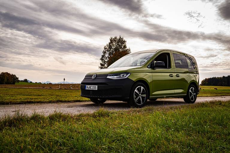 volkswagen-caddy-v-front