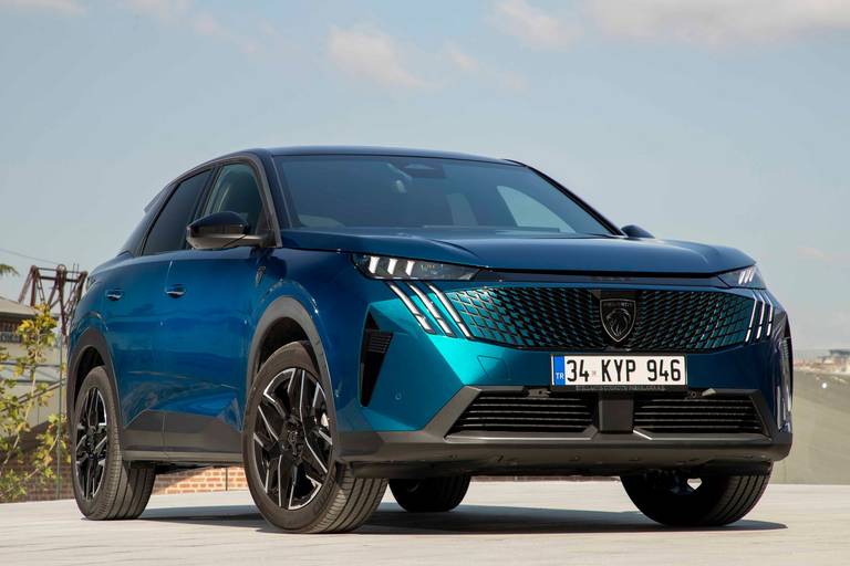 peugeot 3008 gt hybrid 17
