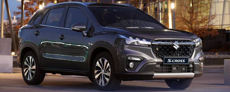 s-cross 4