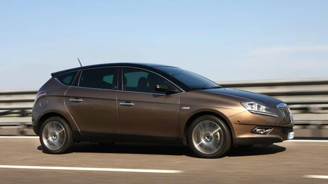 lancia-delta-m-02