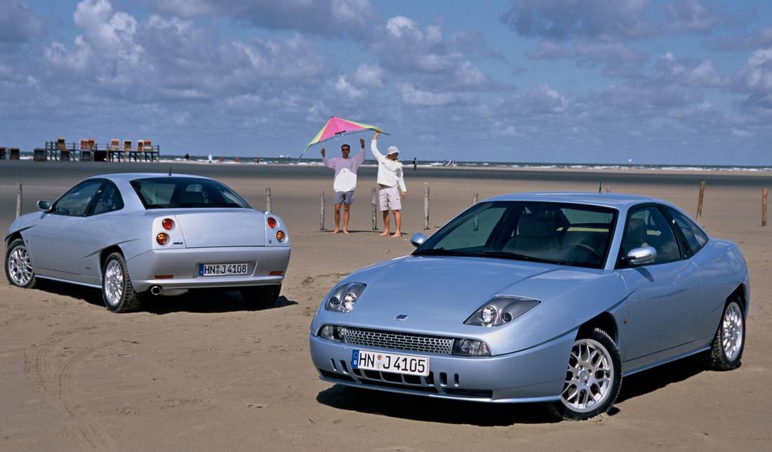 fiat-coupe-side