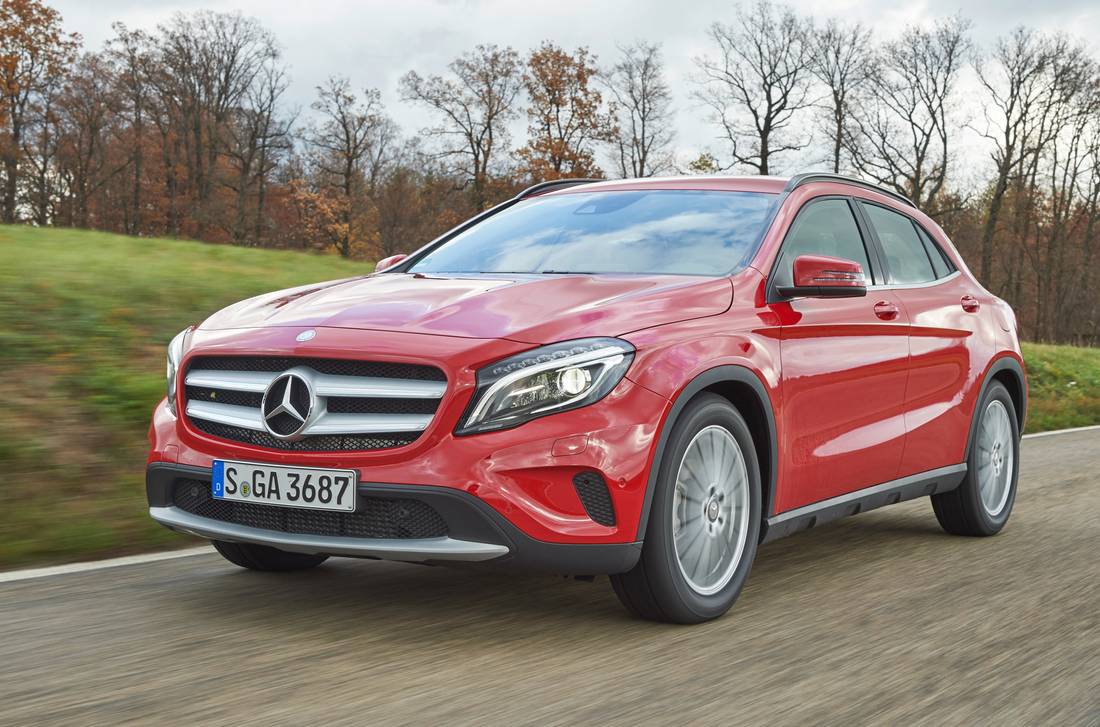 mercedes-benz-gla-180-front