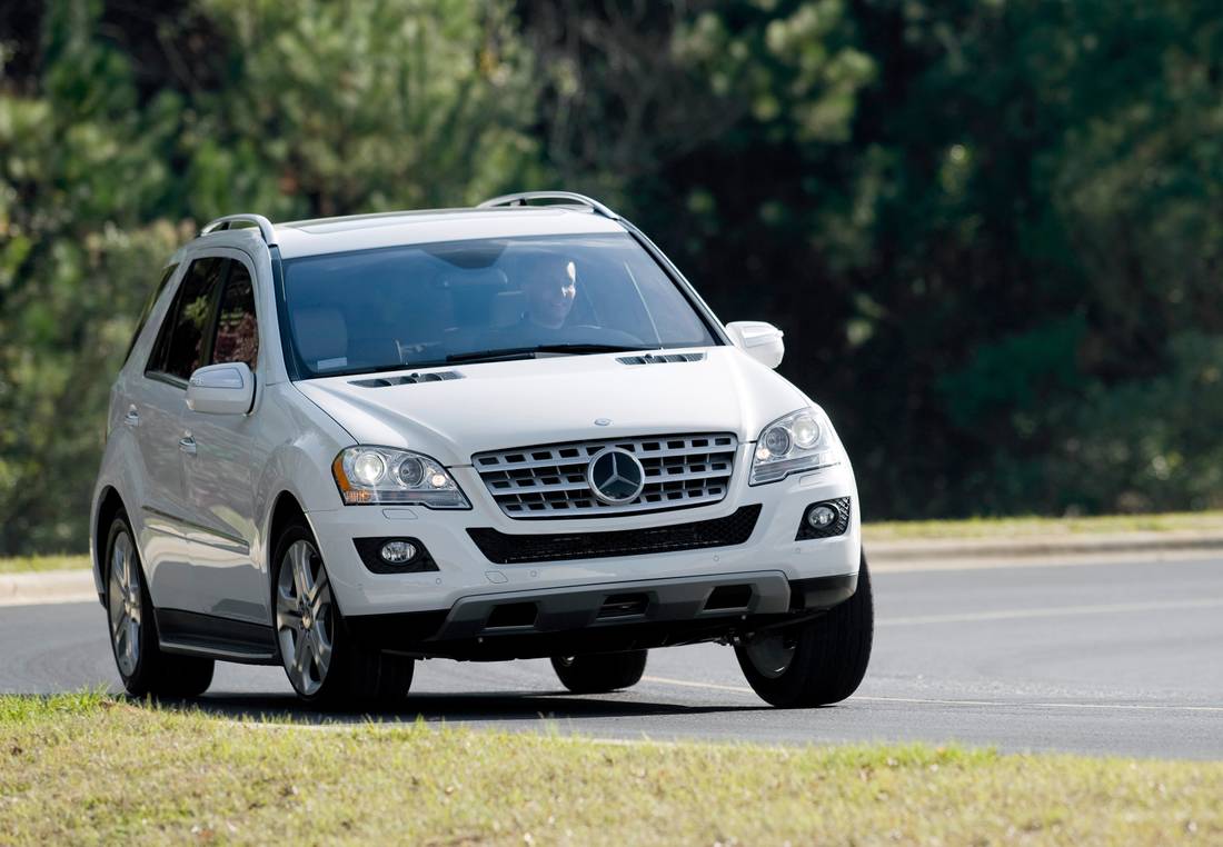 mercedes-benz-ml-320-front