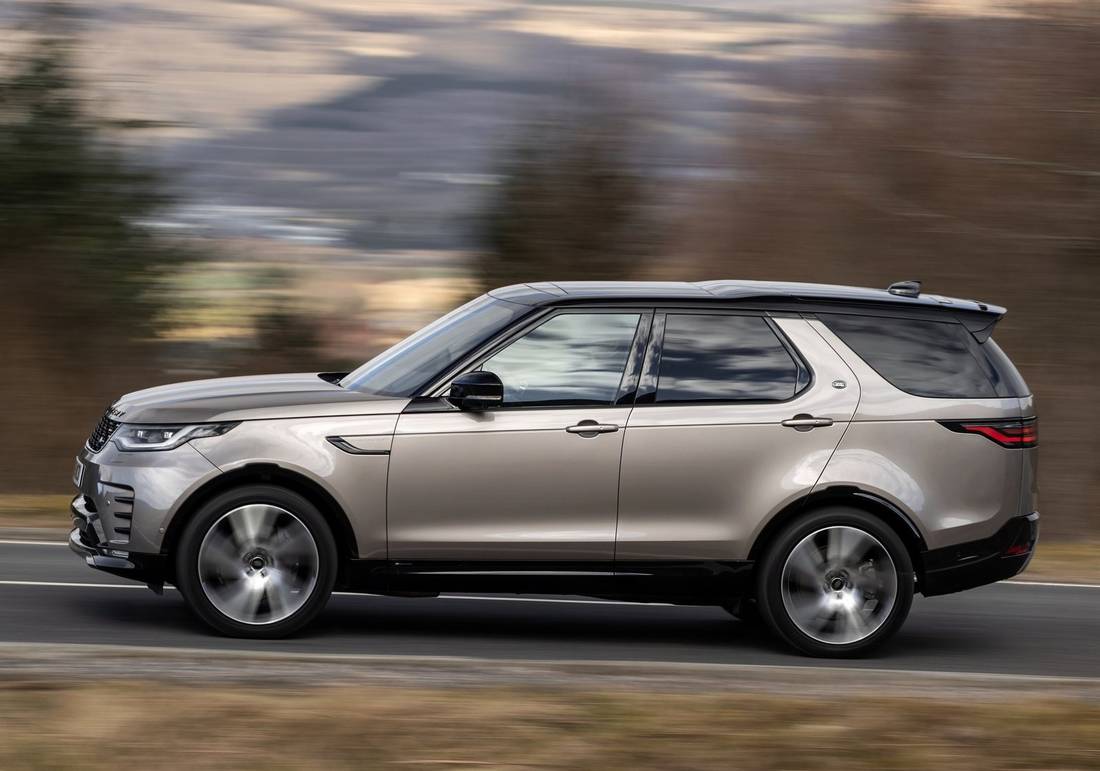 land-rover-discovery-side