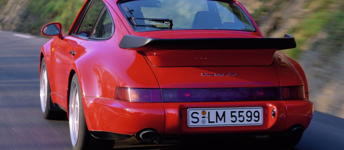 porsche-964-back-1100