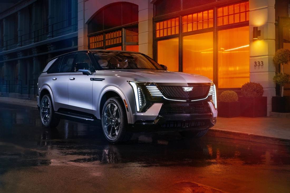 Cadillac-Escalade-IQ-2024-Titelbild