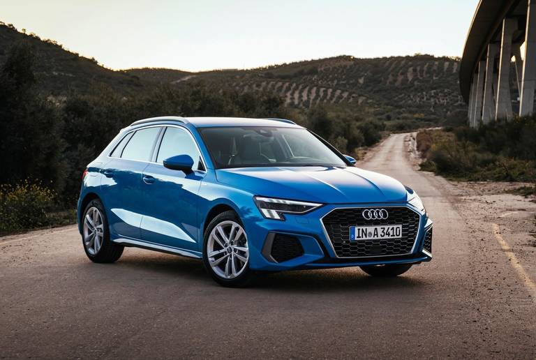  L'Audi A3 Sportback 40 TFSI e non è più un'auto piccola, ma con meno di 40.000 euro è l'ibrido plug-in più conveniente e compatto del marchio.