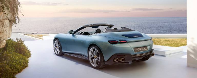 Ferrari Roma Spider 1