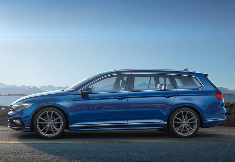  La VW Passat station wagon è già arrivata alla sua ottava generazione. Oggi, la tenuta è un appuntamento fisso sul mercato.