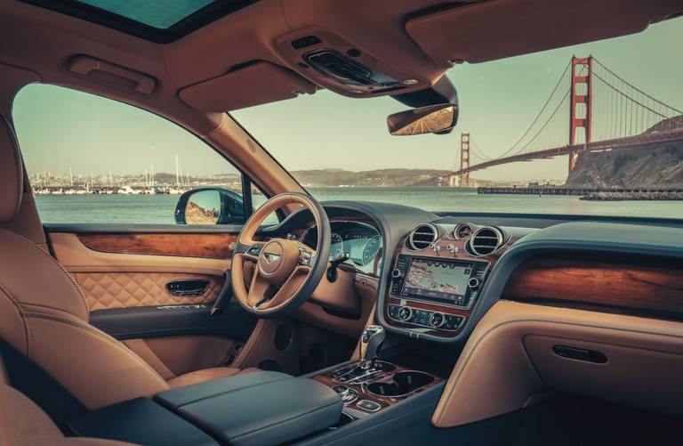 Bentley Bentayga Hybrid 3