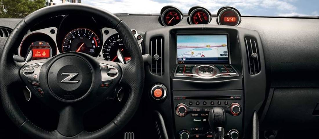 nissan-370z-interieur