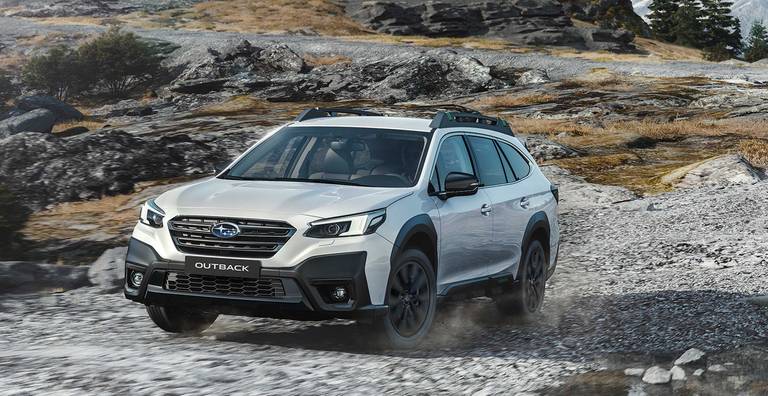 subaru-outback-white-front
