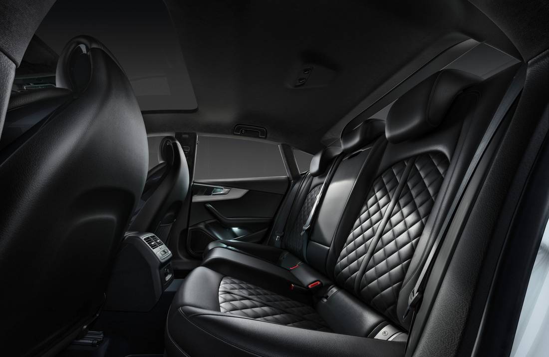 audi-a5-sportback-seats