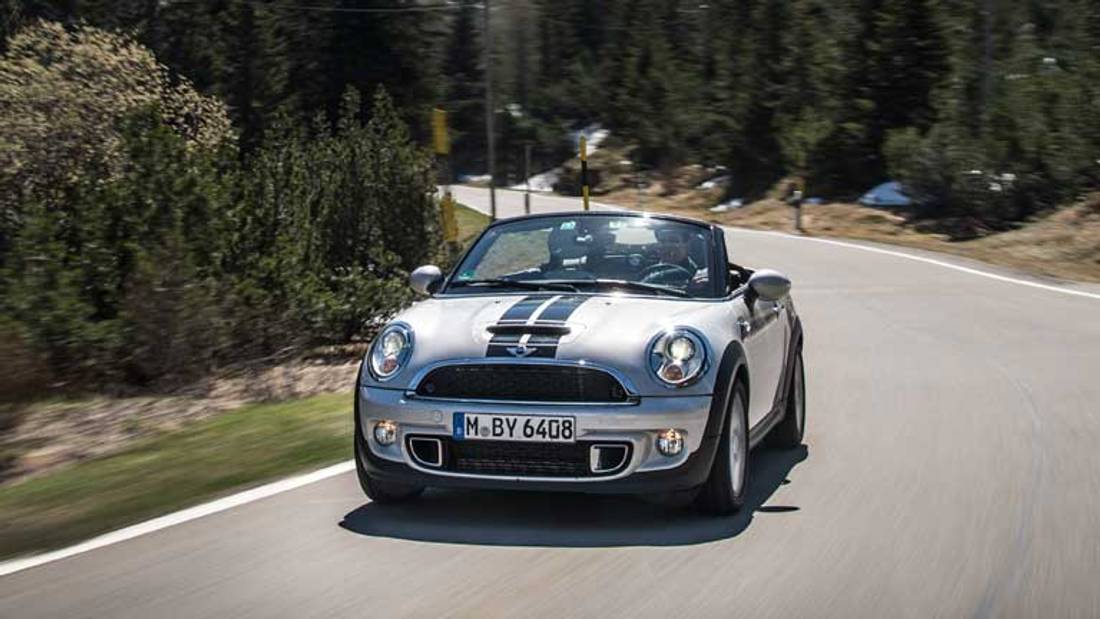 mini-cooper-d-roadster-m-02