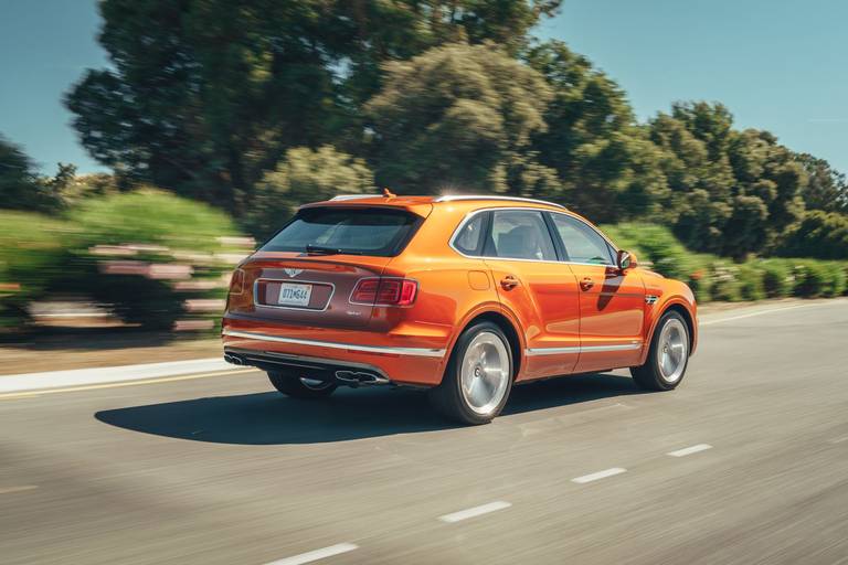 Bentley Bentayga Hybrid 2