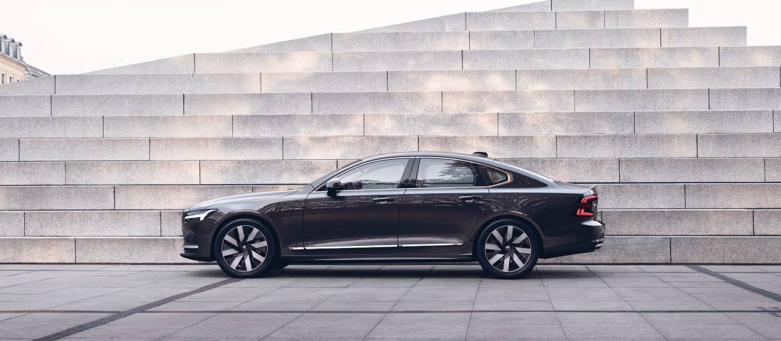 295008_S90_Recharge_T8_AWD_Platinum_Grey-1100